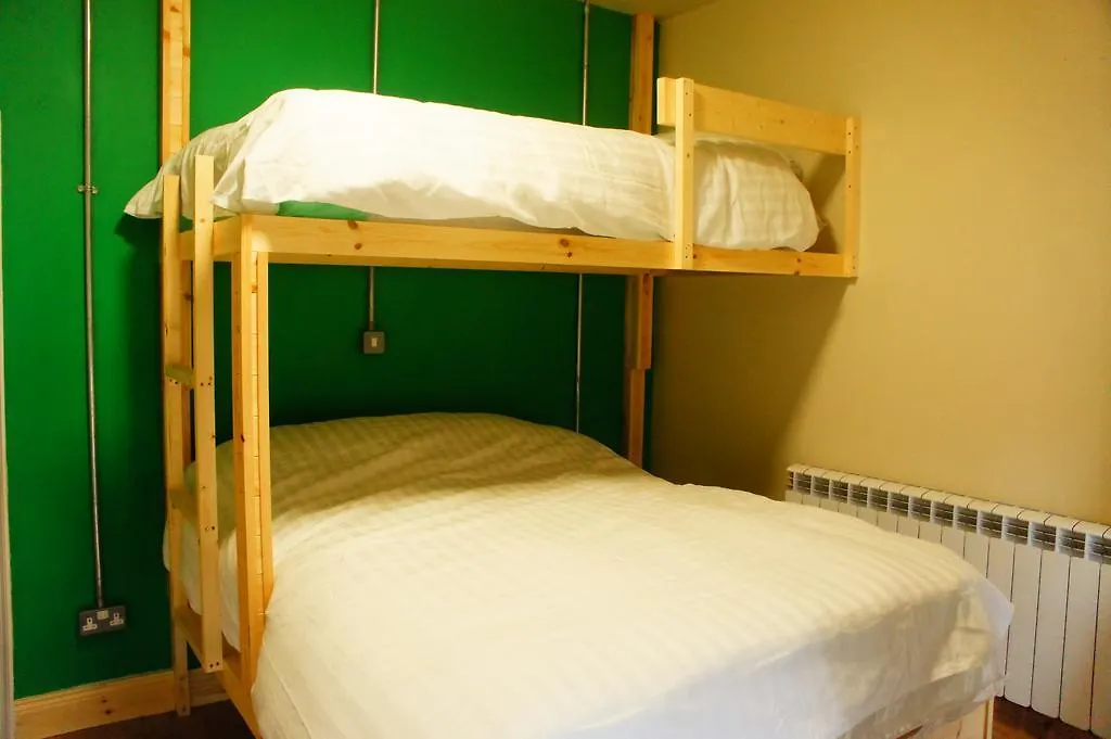 The Black Sheep Hostel Cill Airne 0*,  Irland