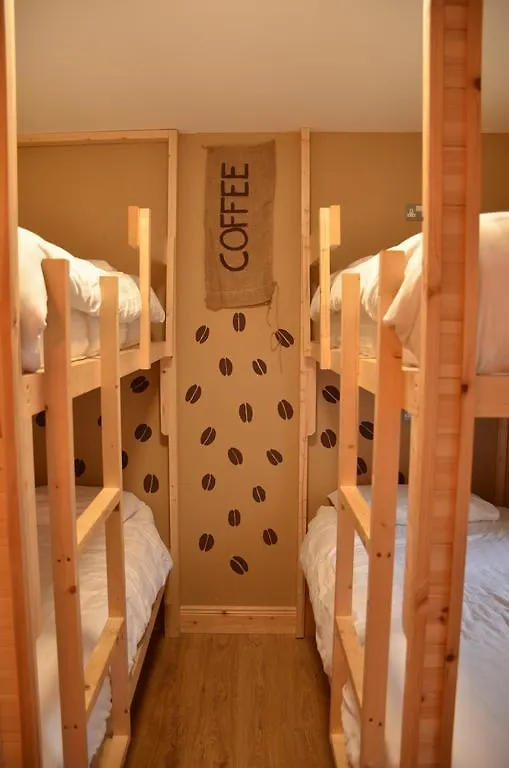 The Black Sheep Hostel Cill Airne 0*,  Irland