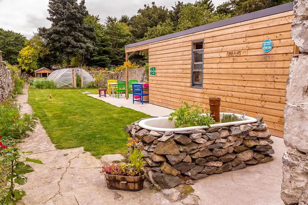 The Black Sheep Hostel Cill Airne Irland